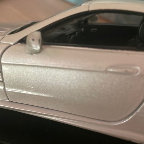 White Mercedes-Benz model SL 65 AMG GUC Arbonne - Picture 12 of 13